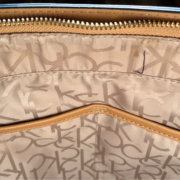 Limited Edition Calvin Klein Purse - Picture 11 of 13